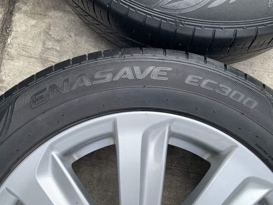 ล้อแม็ก Toyota Vios Yaris 8 ก้าน ขอบ 15 พร้อมยาง 185-60-15 Dunlop ปี 15 แม็กสภาพดี ดอกยางหนา