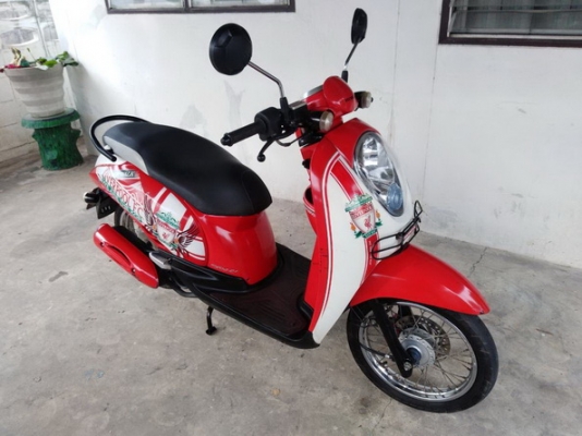 ขายScoopy-i ปี55 ลายLiverpool Limited