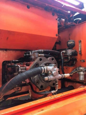 มี VDO ให้ชม.รถแบคโฮ DAEWOO DOOSAN SOLAR 225LC-V เอกสารเล่ม ราคา 600000 มี VDO ให้ชม.รถแบคโฮ DAEWOO DOOSAN SOLAR 225LC-V เอกสารเล่ม ราคา 600000