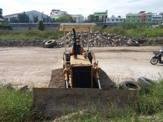 # ขายรถแทร็กเตอร์D2-6P รถสวย พร้อมใช้งาน เครื่องดี ช่วงล่างดี ระบบเลี้ยวปกติ ขาย189000 โทร0616613023แพรว