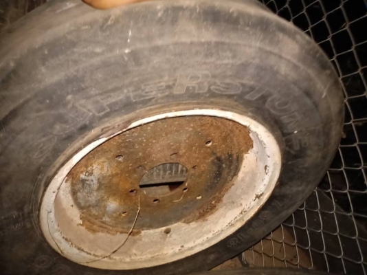 ขายกะทะล้อหน้าฟอร์ดขอบ18