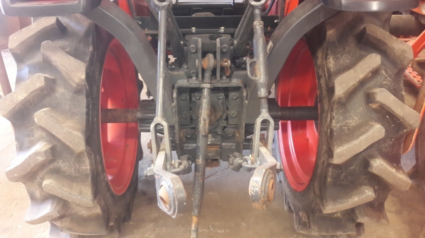 รถแทรกเตอร์มือสอง