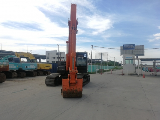 ขายรถแบคโฮ HITACHI ZX200-5G ชั่วโมงการทำงาน 2,500 ชม.