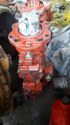 ปั้มไฮดรอลิค k3v-112 ใส่แมคโครุ่น 200/210lc มาจากนอก