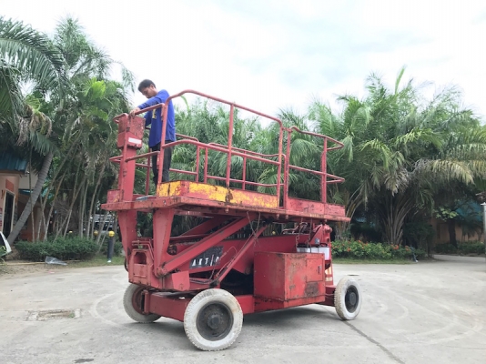 ขายรถกระเช้า AICHI ไฟฟ้า สูง6เมตร สวยเดิมจากญี่ปุ่นยังไม่เคยใช้ในไทย125,000เท่านั้น