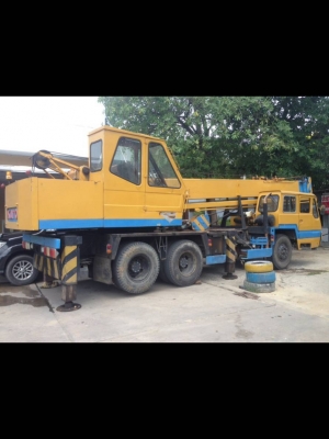 ขายรถเครน KATO 16 ตัน ปั้มสามตอน