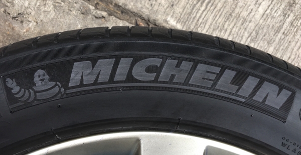 ล้อแม็ก 5รู114 Nissan Teana ขอบ17 พร้อมยาง 215-55-17 Michelin