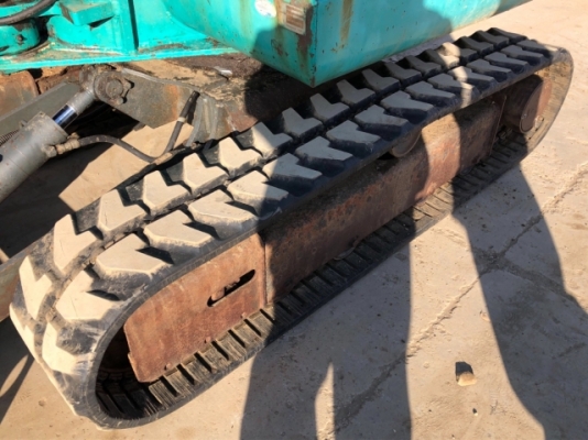 ขายจ้าKOMATSU PC30-7 เก่านอกแท้  สภาพสวยพร้อมใช้  โทร 089-7462641  สุวรรณี