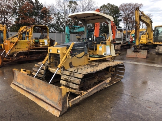 ขายจ้า MITSUBISHI BD2J  เก่านอกแท้  สภาพสวยมากๆๆ  ใช้งงานน้อย 2,xxx ชั่วโมง  โทร 089-7462641  สุวรรณี