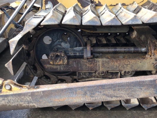 ขายจ้า MITSUBISHI BD2J  เก่านอกแท้  สภาพสวยมากๆๆ  ใช้งงานน้อย 2,xxx ชั่วโมง  โทร 089-7462641  สุวรรณี