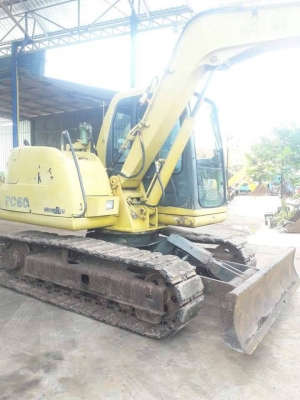 ขายจ้า KOMATSU PC60-7  มาใหม่  เก่านอกแท้  เดิมๆๆ  มีลายแย๊ก  เครื่องปั๊มแห้ง  สภาพสวยพร้อมใช้  โทร 089-7462641  สุวรรณี