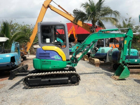 ขายจ้า KOMATSU PC35MR-1  เก่านอกแท้  สภาพสวย เดิมๆๆ  เครื่่องปั๊มแห้ง  พร้อมใช้  โทร089-7462641  สุวรรณีจ้า