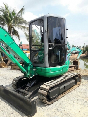 ขายจ้า KOMATSU PC35MR-1  เก่านอกแท้  สภาพสวย เดิมๆๆ  เครื่่องปั๊มแห้ง  พร้อมใช้  โทร089-7462641  สุวรรณีจ้า