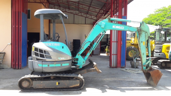 รถขุดโกเบลโก้ コベルコ Kobelco SK30SR-3 เก่าญี่ปุ่น