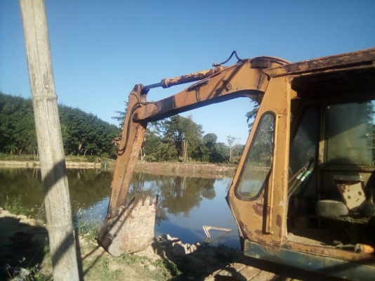 รถขุด KOMATSU PC60-1 แขนพิเศษ แทรคกว้าง 70 เซนติเมตร