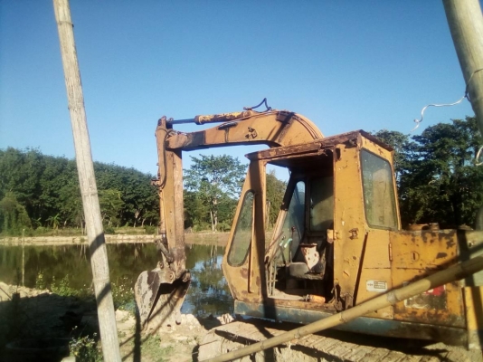 รถขุด KOMATSU PC60-1 แขนพิเศษ แทรคกว้าง 70 เซนติเมตร