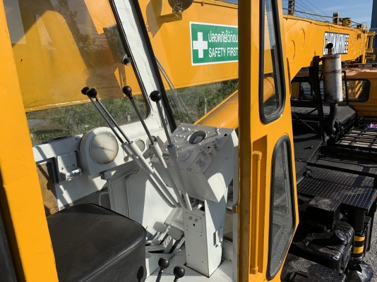 Tadano 25ตัน 12ล้อ ***ติดมัดจำ***