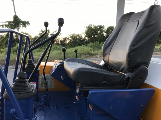 Komatsu pc20รุ่น6สภาพดีเก่าญี่ปุ่น มีใบอินวอยไม่เคยใช้ในไทย Komatsu pc20รุ่น6สภาพดีเก่าญี่ปุ่น มีใบอินวอยไม่เคยใช้ในไทย