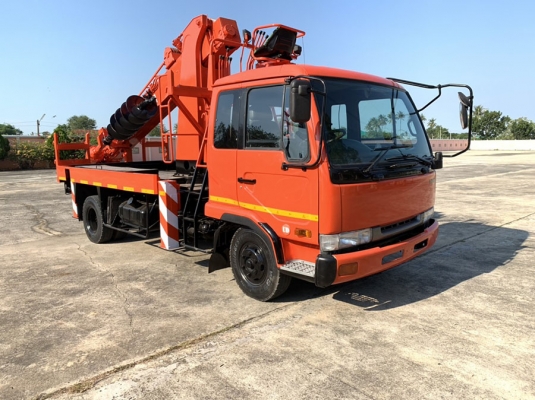 AICHI D706  / nissan FE6/ 210 HP จดทะเบียนให้ได้เลย