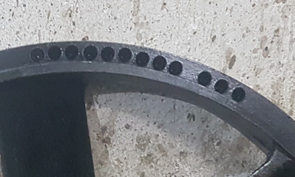 **ขายถูกๆ Pulleyปั้มลมงานญี่ปุ่น** ขนาด18นิ้ว 2ร่อง B สภาพดีมากครับ **ขายถูกๆ Pulleyปั้มลมงานญี่ปุ่น** ขนาด18นิ้ว 2ร่อง B สภาพดีมากครับ