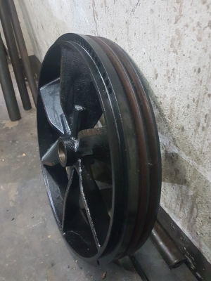 **ขายถูกๆ Pulleyปั้มลมงานญี่ปุ่น** ขนาด18นิ้ว 2ร่อง B สภาพดีมากครับ **ขายถูกๆ Pulleyปั้มลมงานญี่ปุ่น** ขนาด18นิ้ว 2ร่อง B สภาพดีมากครับ