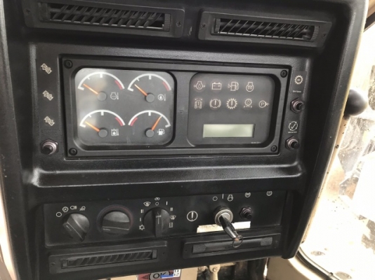 ขายรถดันดิน CAT D5M (3,XXX ชั่วโมง) นำเข้าเองจากญี่ปุ่น สภาพสวยพร้อมใช้ มีVDOการทำงานครับ ขายรถดันดิน CAT D5M (3,XXX ชั่วโมง) นำเข้าเองจากญี่ปุ่น สภาพสวยพร้อมใช้ มีVDOการทำงานครับ