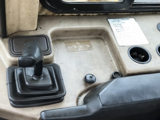 ขายรถดันดิน CAT D5M (3,XXX ชั่วโมง) นำเข้าเองจากญี่ปุ่น สภาพสวยพร้อมใช้ มีVDOการทำงานครับ ขายรถดันดิน CAT D5M (3,XXX ชั่วโมง) นำเข้าเองจากญี่ปุ่น สภาพสวยพร้อมใช้ มีVDOการทำงานครับ