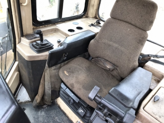 ขายรถดันดิน CAT D5M (3,XXX ชั่วโมง) นำเข้าเองจากญี่ปุ่น สภาพสวยพร้อมใช้ มีVDOการทำงานครับ ขายรถดันดิน CAT D5M (3,XXX ชั่วโมง) นำเข้าเองจากญี่ปุ่น สภาพสวยพร้อมใช้ มีVDOการทำงานครับ