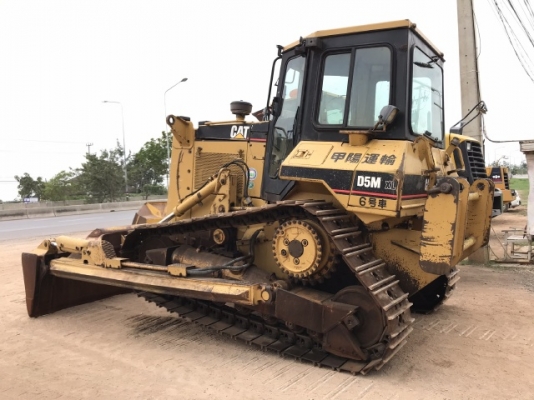 ขายรถดันดิน CAT D5M (3,XXX ชั่วโมง) นำเข้าเองจากญี่ปุ่น สภาพสวยพร้อมใช้ มีVDOการทำงานครับ ขายรถดันดิน CAT D5M (3,XXX ชั่วโมง) นำเข้าเองจากญี่ปุ่น สภาพสวยพร้อมใช้ มีVDOการทำงานครับ