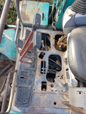 ขาย แบคโฮ KOMATSU PC25-1 รถพร้อมใช้งาน ราคาต่อรองได้ครับ