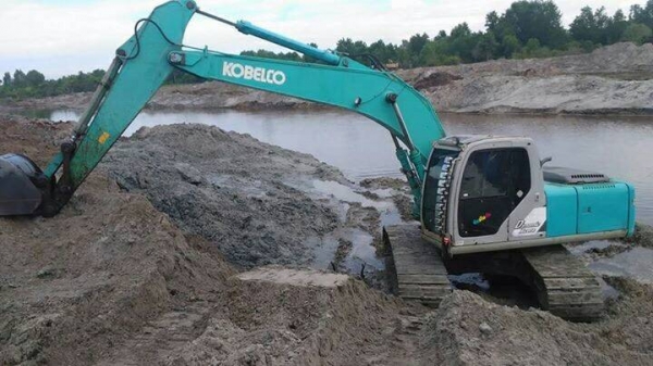 ขายรถแบคโฮ KOBELCO SK200-6 YN07 เอกสารเล่ม ให้ชุดบูมยาวกับชุดบูมปกติ 2 ชุด ราคา 1250000 ขายรถแบคโฮ KOBELCO SK200-6 YN07 เอกสารเล่ม ให้ชุดบูมยาวกับชุดบูมปกติ 2 ชุด ราคา 1250000