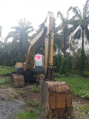 ขายรถแบคโฮ KOMATSU PC200-5 ระบบไฟเต็ม ราคา 550000 ขายรถแบคโฮ KOMATSU PC200-5 ระบบไฟเต็ม ราคา 550000