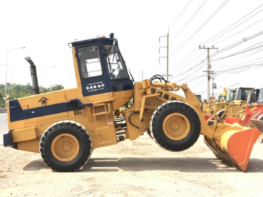 ขายรถตักล้อยาง KOMATSU WA200-1 นำเข้าเองจากญี่ปุ่น สภาพสวยพร้อมใช้ มีVDOการทำงานครับ