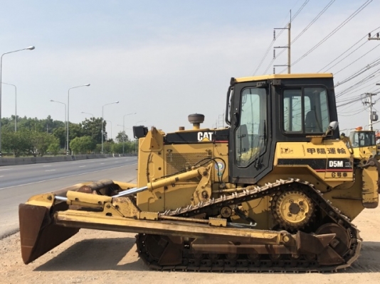ขายรถดันดิน CAT D5M (3,XXX ชั่วโมง) นำเข้าเองจากญี่ปุ่น สภาพสวยพร้อมใช้ มีVDOการทำงานครับ