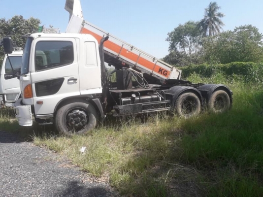 ขาย 750,000 รถสิบล้อหัวลาก HINO MECA ปี 48 260 แรง 2เพลา เกียร์ฟูลเลอร์ มีระบบชุดปั่นดั๊ม หัวบาง ยาง