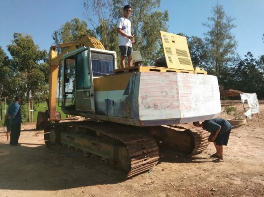 ขาย 535,000 KOMATSU pc 200-5 คอลโทลสั้น ซีเรียลสูง 69479 ไฟฟ้าตัด เครื่องดี ปั้มแรง เอวแน่น ช่วงล่างแน่น เอกสารอินวอยทร์ รถพร้อมใช้ รถอยู่ นครสวรรค์ 092-595-6777 061-446-2662 ญิ๋งยุ