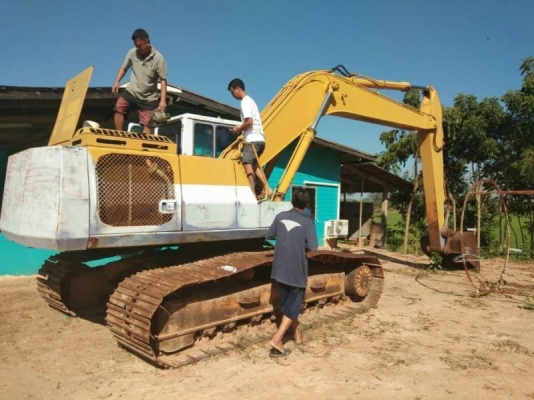 ขาย 535,000 KOMATSU pc 200-5 คอลโทลสั้น ซีเรียลสูง 69479 ไฟฟ้าตัด เครื่องดี ปั้มแรง เอวแน่น ช่วงล่างแน่น เอกสารอินวอยทร์ รถพร้อมใช้ รถอยู่ นครสวรรค์ 092-595-6777 061-446-2662 ญิ๋งยุ