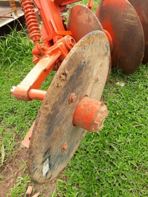 ขายผานพรวน 6*24 ยี่ห้อ CMT พร้อมใช้งาน ราคา 28,000 บาท สนใจสอบถาม 084-9997463 ขายผานพรวน 6*24 ยี่ห้อ CMT พร้อมใช้งาน ราคา 28,000 บาท สนใจสอบถาม 084-9997463