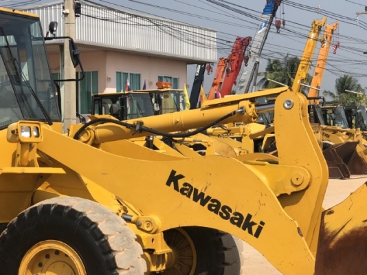 ขายรถตักล้อยาง KAWASAKI 70ZV-2 ปี 2012 (เทียบเท่า WA320) นำเข้าเองจากญี่ปุ่น สภาพสวยพร้อมใช้ มีVDOการทำงานครับ