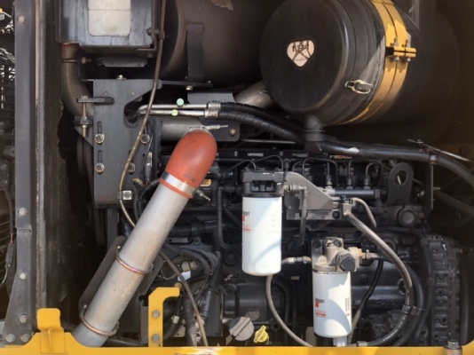 ขายรถตักล้อยาง KAWASAKI 70ZV-2 ปี 2012 (เทียบเท่า WA320) นำเข้าเองจากญี่ปุ่น สภาพสวยพร้อมใช้ มีVDOการทำงานครับ