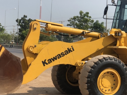 ขายรถตักล้อยาง KAWASAKI 70ZV-2 ปี 2012 (เทียบเท่า WA320) นำเข้าเองจากญี่ปุ่น สภาพสวยพร้อมใช้ มีVDOการทำงานครับ