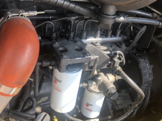 ขายรถตักล้อยาง KAWASAKI 70ZV-2 ปี 2012 (เทียบเท่า WA320) นำเข้าเองจากญี่ปุ่น สภาพสวยพร้อมใช้ มีVDOการทำงานครับ