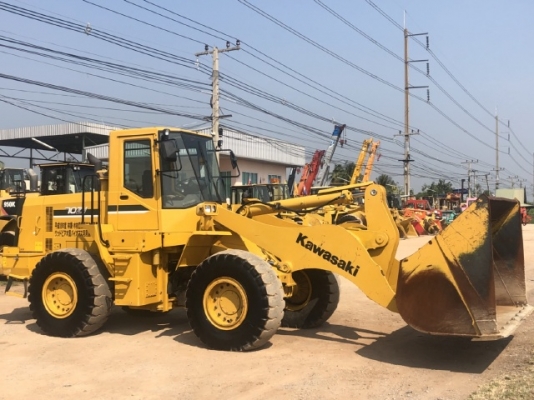 ขายรถตักล้อยาง KAWASAKI 70ZV-2 ปี 2012 (เทียบเท่า WA320) นำเข้าเองจากญี่ปุ่น สภาพสวยพร้อมใช้ มีVDOการทำงานครับ