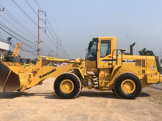 ขายรถตักล้อยาง KAWASAKI 70ZV-2 ปี 2012 (เทียบเท่า WA320) นำเข้าเองจากญี่ปุ่น สภาพสวยพร้อมใช้ มีVDOการทำงานครับ