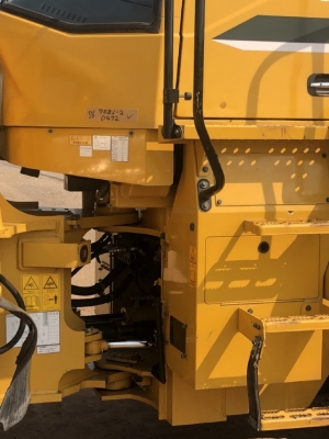 ขายรถตักล้อยาง KAWASAKI 70ZV-2 ปี 2012 (เทียบเท่า WA320) นำเข้าเองจากญี่ปุ่น สภาพสวยพร้อมใช้ มีVDOการทำงานครับ