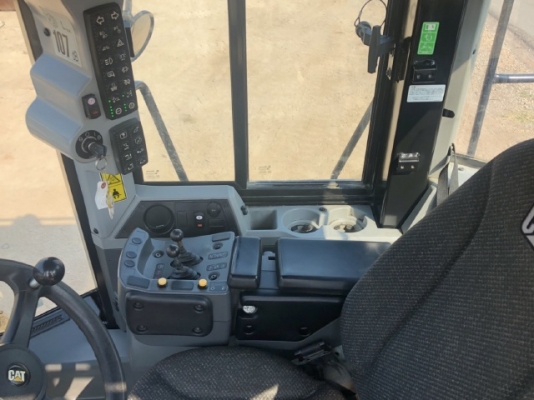 ขายรถตักล้อยาง CAT 950K ปี 2013 นำเข้าเองจากญี่ปุ่น สภาพสวยพร้อมใช้ มีVDOการทำงานครับ ขายรถตักล้อยาง CAT 950K ปี 2013 นำเข้าเองจากญี่ปุ่น สภาพสวยพร้อมใช้ มีVDOการทำงานครับ