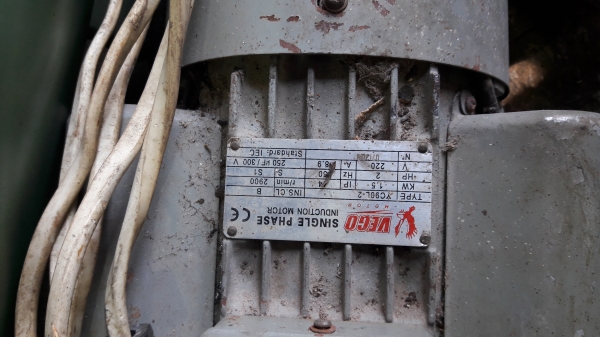 ขาย !! มอเตอร์.จีน.ขนาด1.5แรง220v.พร้อมใช้งาน ขาย !! มอเตอร์.จีน.ขนาด1.5แรง220v.พร้อมใช้งาน