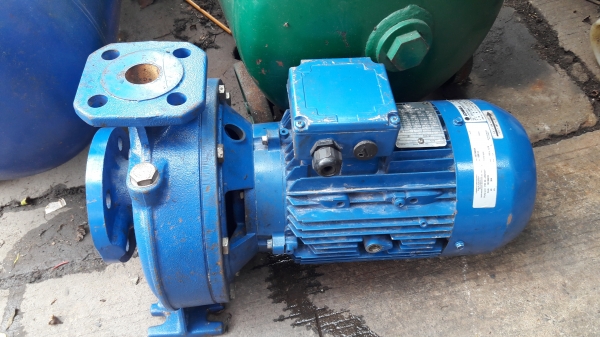 ขาย !! ปั้มน้ำหอยโข่ง.LOWARA.ขนาด5.5hp.380v.สภาพเดิมพร้อมใช้งาน