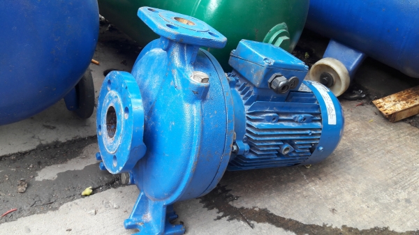 ขาย !! ปั้มน้ำหอยโข่ง.LOWARA.ขนาด5.5hp.380v.สภาพเดิมพร้อมใช้งาน ขาย !! ปั้มน้ำหอยโข่ง.LOWARA.ขนาด5.5hp.380v.สภาพเดิมพร้อมใช้งาน