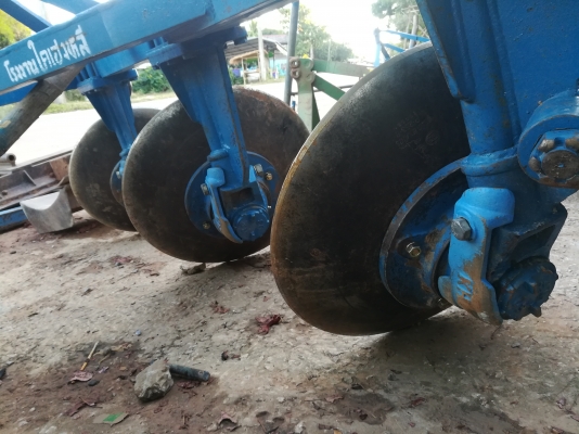 ขายผานสามโครงสี่ไคเฮงหลีสภาพสวย ขายผานสามโครงสี่ไคเฮงหลีสภาพสวย